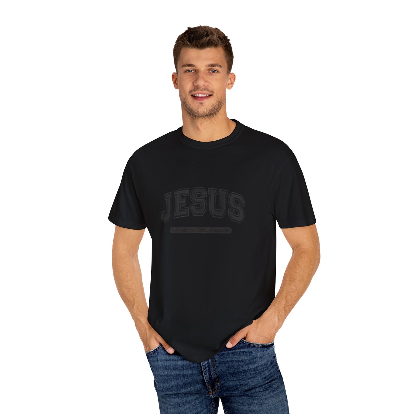 JESUS HUGGING TEE